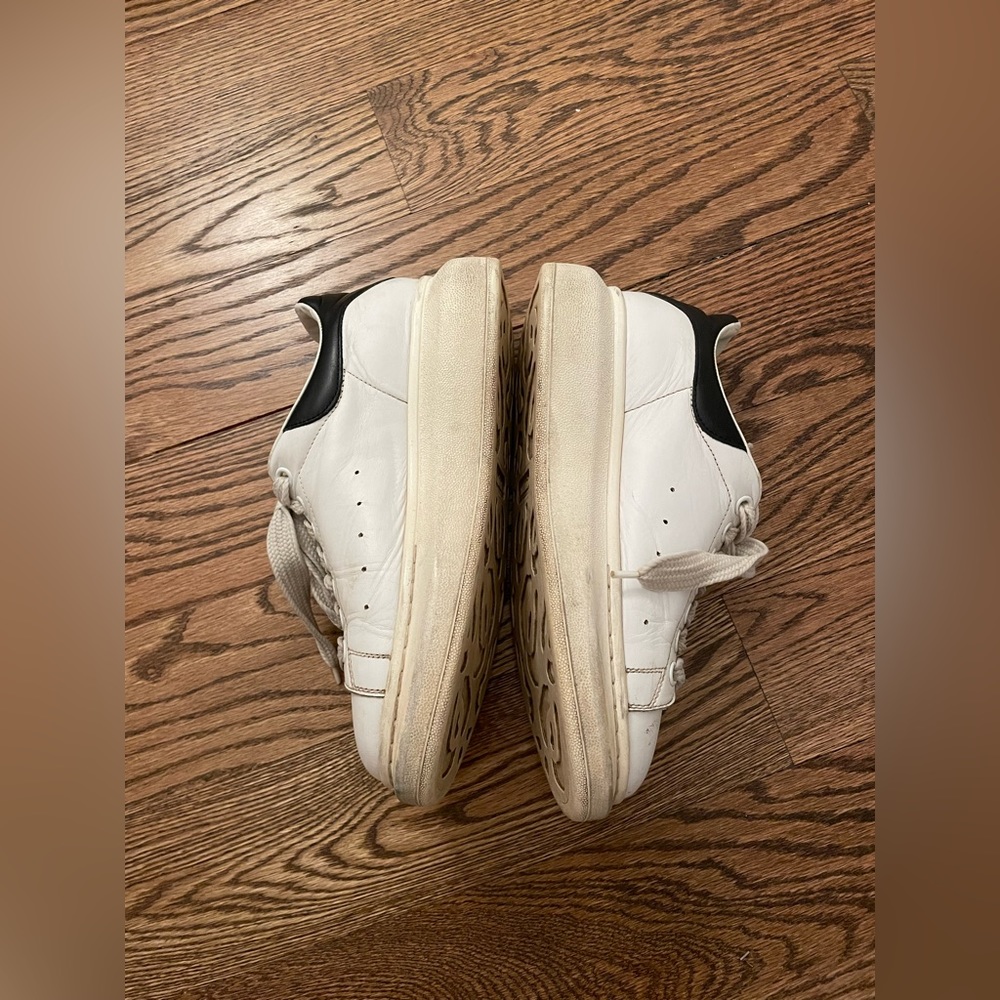ALEXANDER MCQUEEN Sneakers - Picture 8 of 13